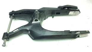 Recambio de basculante para triumph tiger 800 2018- tiger 800 xca referencia OEM IAM T2051703  