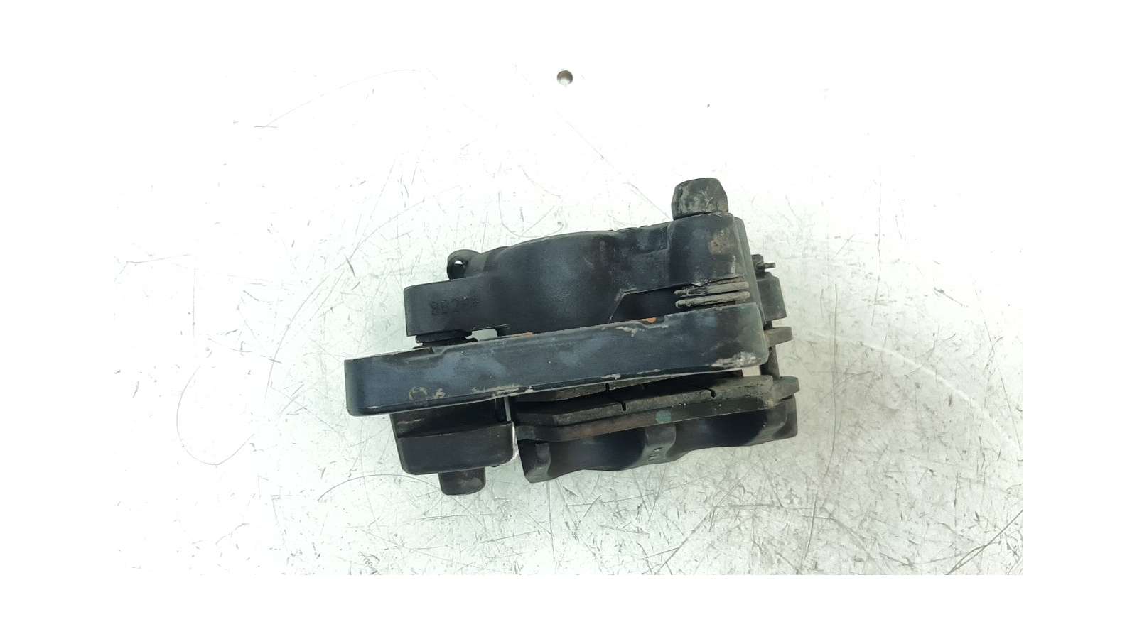 Recambio de pinza de freno delantera derecha para triumph tiger 800 2018- tiger 800 xca referencia OEM IAM T2022620   Recambio de pinza de freno delantera derecha para triumph tiger 800 2018- tiger 800 xca referencia OEM IAM T2022620