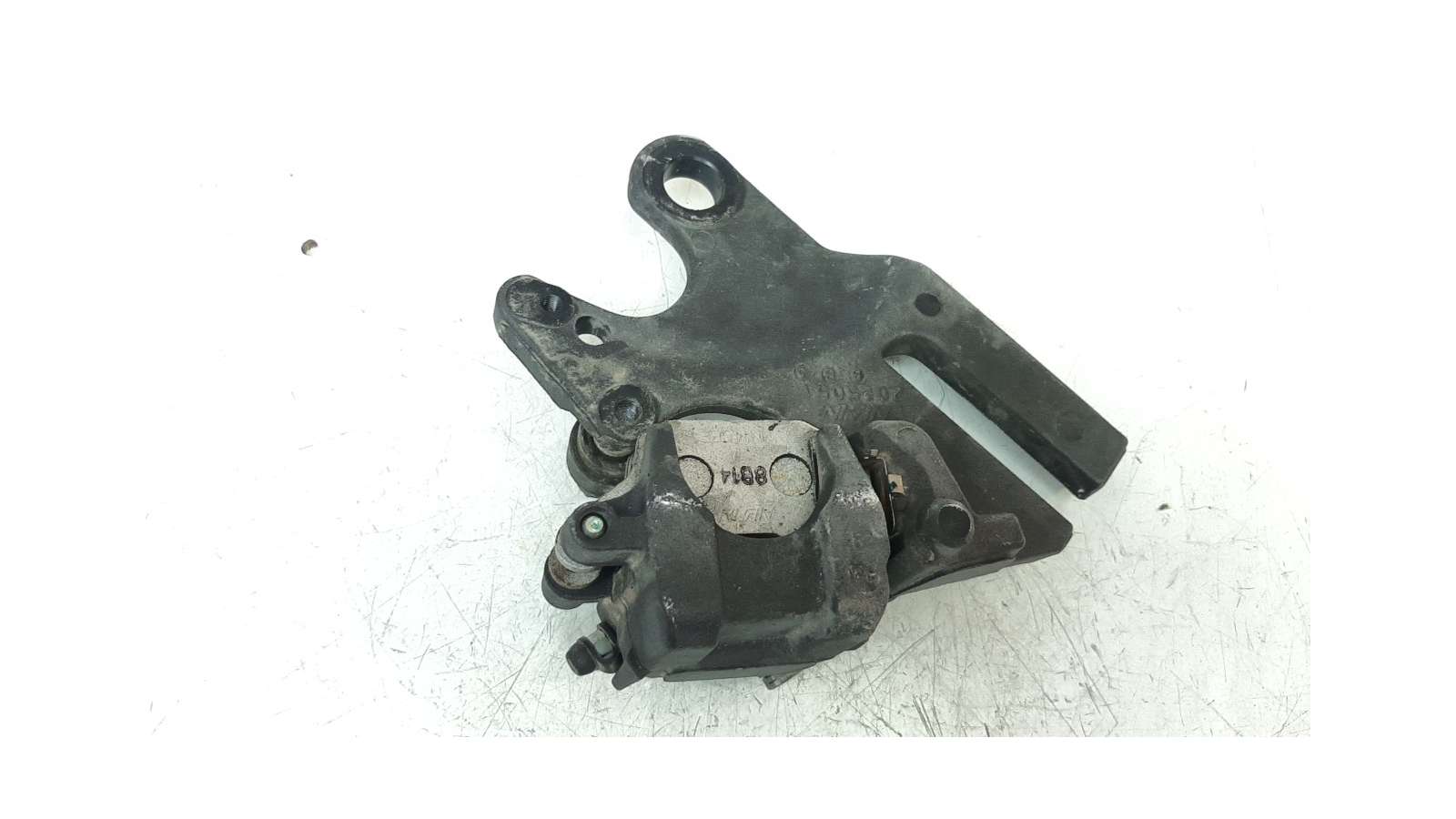 Recambio de pinza de freno trasera izquierda para triumph tiger 800 2018- tiger 800 xca referencia OEM IAM T2025057   Recambio de pinza de freno trasera izquierda para triumph tiger 800 2018- tiger 800 xca referencia OEM IAM T2025057