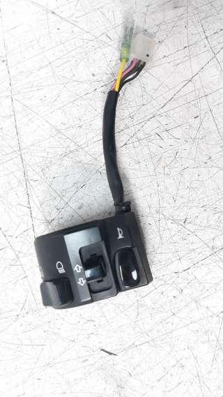 Recambio de piña luces izquierda para yamaha nmax 2015- nmax 125 referencia OEM IAM 2DPH39730000  