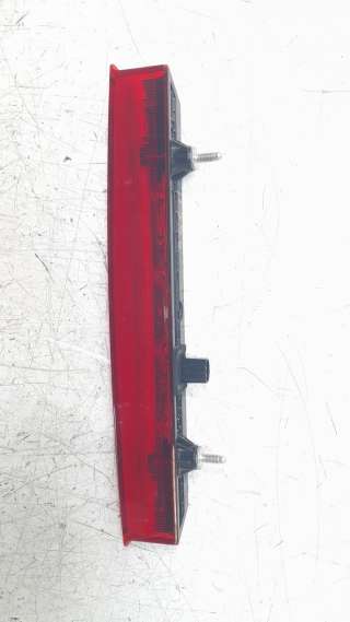 Recambio de piloto trasero central para toyota corolla (e21) 2019- hybrid style referencia OEM IAM 8157012450  