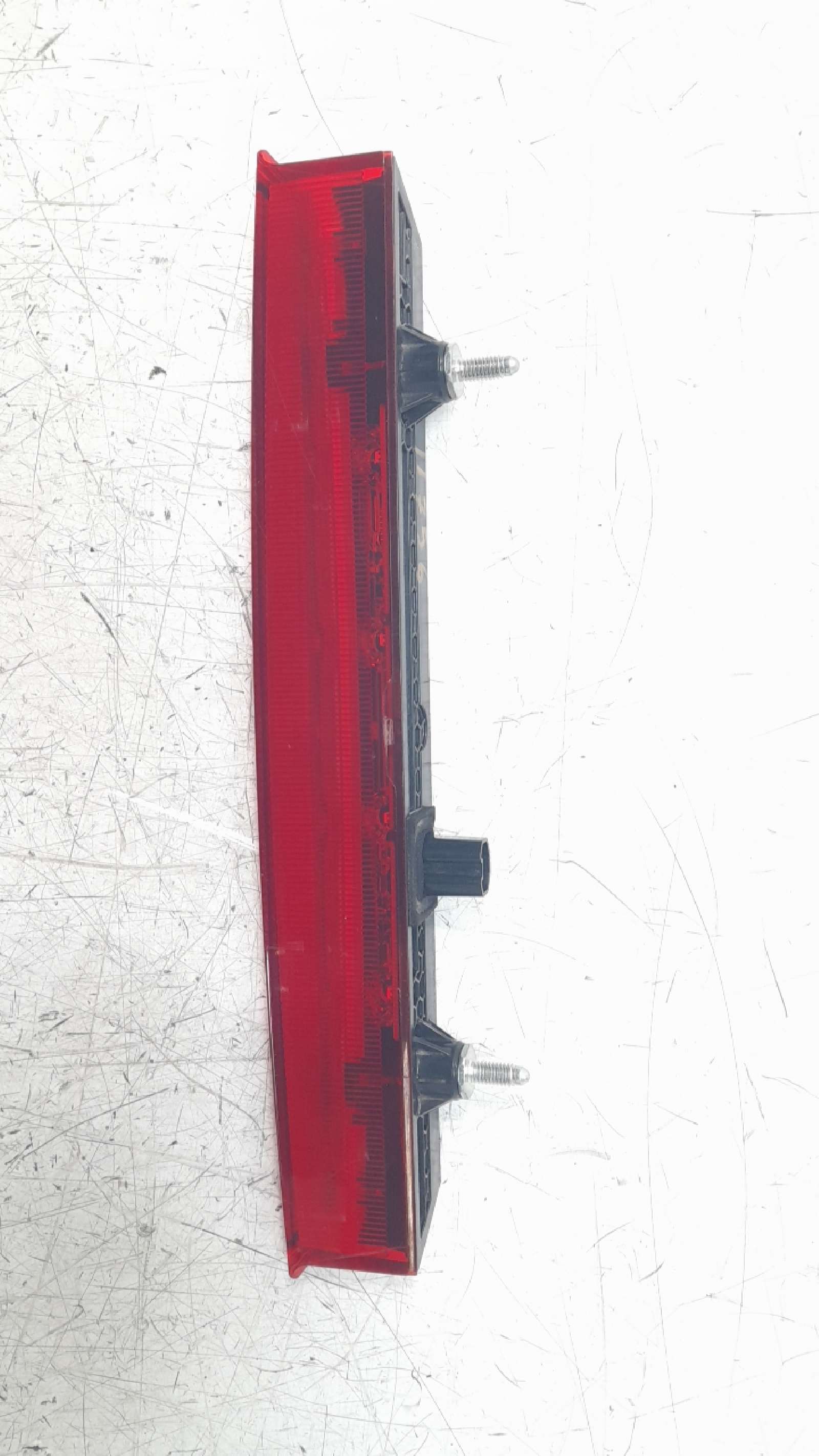 Recambio de piloto trasero central para toyota corolla (e21) 2019- hybrid style referencia OEM IAM 8157012450   Recambio de piloto trasero central para toyota corolla (e21) 2019- hybrid style referencia OEM IAM 8157012450