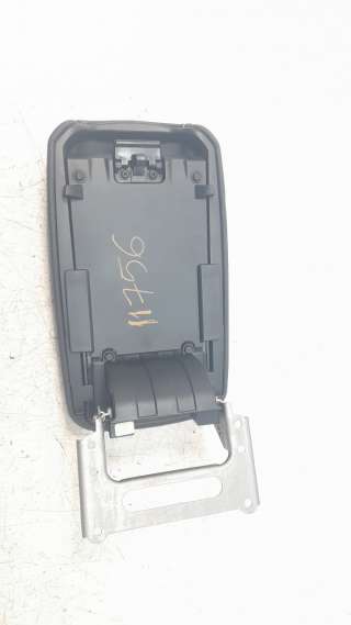 Recambio de apoyabrazos central para toyota corolla (e21) 2019- hybrid style referencia OEM IAM 5890502F60C0  