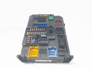 Recambio de caja reles / fusibles para citroën c4 picasso 2013- feel referencia OEM IAM 9819851480  
