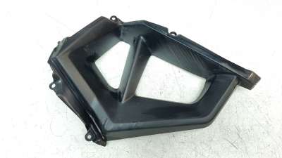 Recambio de moldura para triumph tiger 800 2018- tiger 800 xca referencia OEM IAM T2308791  