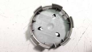 Recambio de tapacubos para peugeot 308 2007-2013 referencia OEM IAM 9807999277  