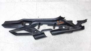 Recambio de moldura para triumph tiger 800 2018- tiger 800 xca referencia OEM IAM T2303015   2