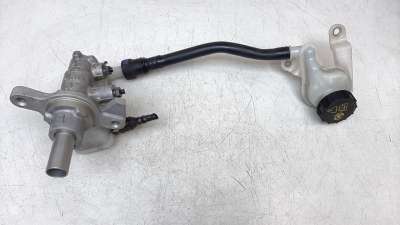 Recambio de bomba freno para ford fiesta (cb1) 2008-2013 ghia referencia OEM IAM 0204054029  