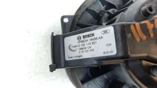 Recambio de ventilador calefaccion para ford fiesta (cb1) 2008-2013 ghia referencia OEM IAM VP8E2H18456AA 0130115551 3137231000