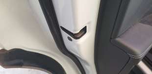 Recambio de cerradura puerta trasera izquierda para jaguar e-pace 2017- first edition referencia OEM IAM T2H17441  