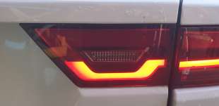 Recambio de piloto trasero derecho interior para jaguar e-pace 2017- first edition referencia OEM IAM J9C313192CC   2