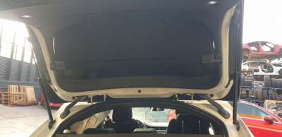 Recambio de amortiguadores maletero / porton para jaguar e-pace 2017- first edition referencia OEM IAM J9C36597  