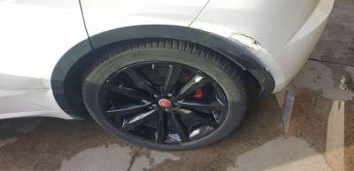 Recambio de mangueta trasera izquierda para jaguar e-pace 2017- first edition referencia OEM IAM J9C8645  