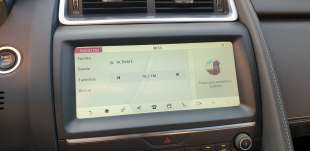 Recambio de pantalla multifuncion para jaguar e-pace 2017- first edition referencia OEM IAM C2D56665  