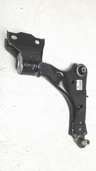 Recambio de brazo suspension delantero derecho para jaguar e-pace 2017- first edition referencia OEM IAM J9C33A052AD  