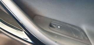Recambio de mando elevalunas delantero derecho para opel astra k lim. 5türig 2015- dynamic referencia OEM IAM 13408448  