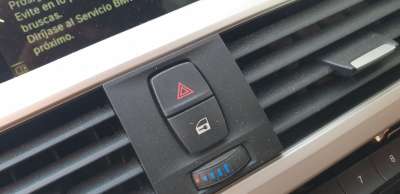 Recambio de warning para bmw serie 3 lim. (f30) 2015-2018 318d referencia OEM IAM 923178603  