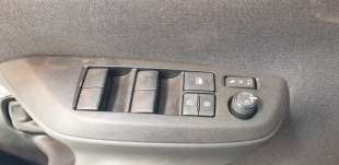 Recambio de mando elevalunas delantero izquierdo para toyota yaris cross 2021-2022 hybrid fwd style referencia OEM IAM 840400D02
