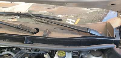 Recambio de motor limpia delantero para toyota yaris cross 2021-2022 hybrid fwd style referencia OEM IAM 851500D340  