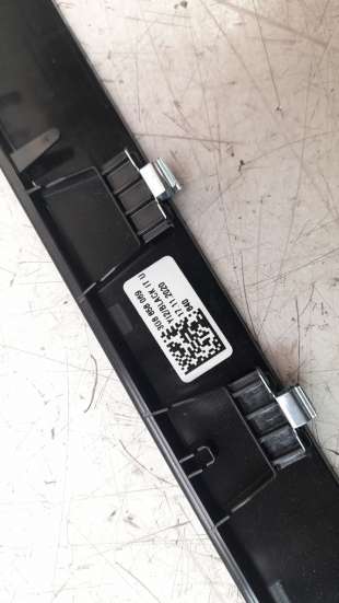 Recambio de moldura para volkswagen passat variant (cb5) 2019- r-line referencia OEM IAM 3G8858069   2