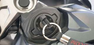 Recambio de conmutador de arranque para honda cbr 650r 2018- cbr 650r referencia OEM IAM 35010MKND50  