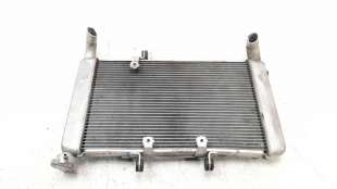 Recambio de radiador agua para honda cbr 650r 2018- cbr 650r referencia OEM IAM 19010MKYDL1  