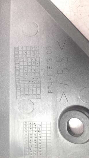 Recambio de moldura para yamaha x-max 125 2014-2020 referencia OEM IAM B74F151300   2