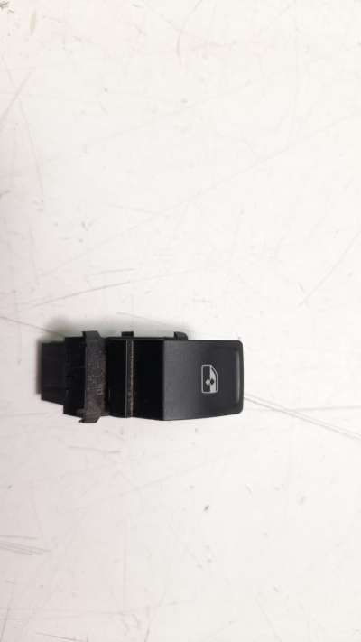 Recambio de mando elevalunas delantero derecho para seat ateca (khp) 2020-2022 style go referencia OEM IAM 5G0959855K  