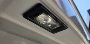 Recambio de piloto matricula para seat ateca (khp) 2020-2022 fr referencia OEM IAM 5NA943021  VG0564350 2