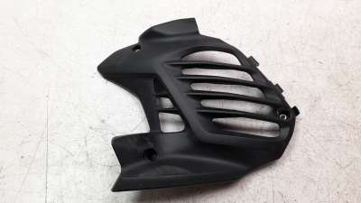 Recambio de moldura para yamaha x-max 125 2014-2020 referencia OEM IAM BBBE246700  