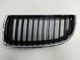Recambio de rejilla delantera para bmw serie 3 berlina (e90) 2004-2012 referencia OEM IAM 51137117241 107061405 BM0242014