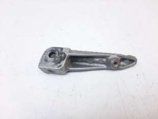 Recambio de estribera derecha para yamaha mt -07 2021- referencia OEM IAM B7N274410000 B7N274410000  2