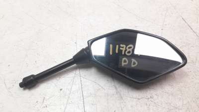 Recambio de retrovisor derecho para yamaha mt -07 2021- referencia OEM IAM B7N2629000  