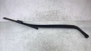 Recambio de brazo limpia delantero derecho para jeep cherokee 2014- 2.0 m-jet cat referencia OEM IAM 68197137AA  