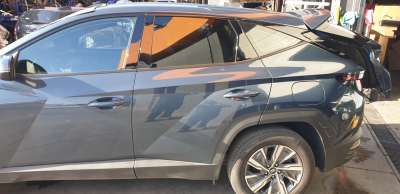 Recambio de puerta trasera izquierda para hyundai tucson (nx) 2020- maxx silver 2wd referencia OEM IAM 77003N7005  