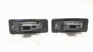 Recambio de piloto matricula para lexus nx 2014- 2.5 16v cat (híbrido) referencia OEM IAM 8120476010  