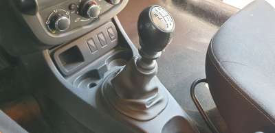 Recambio de palanca cambio para dacia duster 2010-2018 ambiance 4x2 referencia OEM IAM 8200688309  