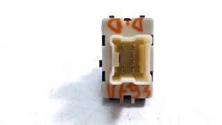 Recambio de mando elevalunas delantero derecho para dacia duster 2010-2018 ambiance 4x2 referencia OEM IAM 254217475R IAF040017H