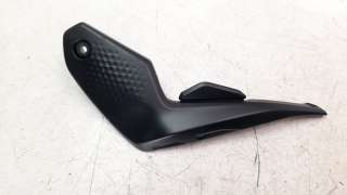 Recambio de moldura para yamaha mt -07 2021- referencia OEM IAM BAT24121  
