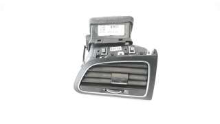 Recambio de aireador derecho para renault megane iv grandtour 2016- business referencia OEM IAM 687600666R  