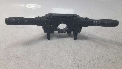 Recambio de mando multifuncion para dacia duster ii 2017- anniversary referencia OEM IAM 255672098R  255678207R