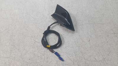 Recambio de antena para dacia duster ii 2017- anniversary referencia OEM IAM 282170936R  