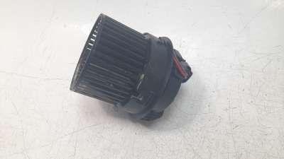 Recambio de ventilador calefaccion para dacia duster ii 2017- anniversary referencia OEM IAM 272102762R  