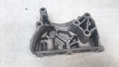 Recambio de soporte motor derecho para dacia duster ii 2017- anniversary referencia OEM IAM 112318425R  
