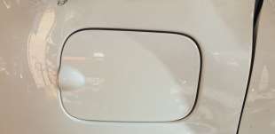 Recambio de tapa exterior combustible para fiat panda (319) 2012- base (2020) referencia OEM IAM 51845959  