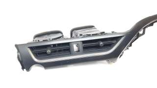 Recambio de aireador central para lexus ux (za10) 2018- 250h referencia OEM IAM 5568076010  