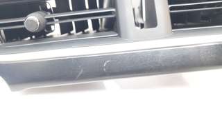 Recambio de aireador central para lexus ux (za10) 2018- 250h referencia OEM IAM 5568076010  