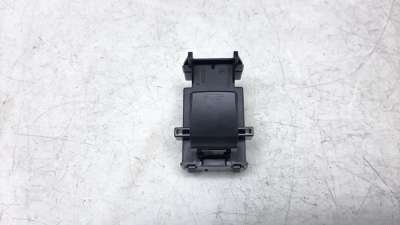 Recambio de mando elevalunas trasero izquierdo para lexus ux (za10) 2018- 250h referencia OEM IAM 8481033140  