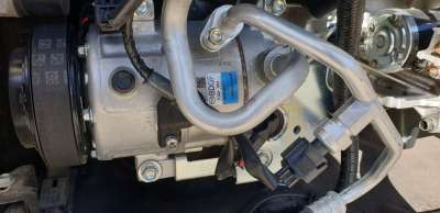 Recambio de compresor aire acondicionado para mazda 3 sedán (bp) 2019- evolution referencia OEM IAM BDNF61450  