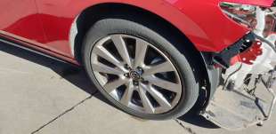 Recambio de mangueta delantera derecha para mazda 3 sedán (bp) 2019- evolution referencia OEM IAM BDHW33021  